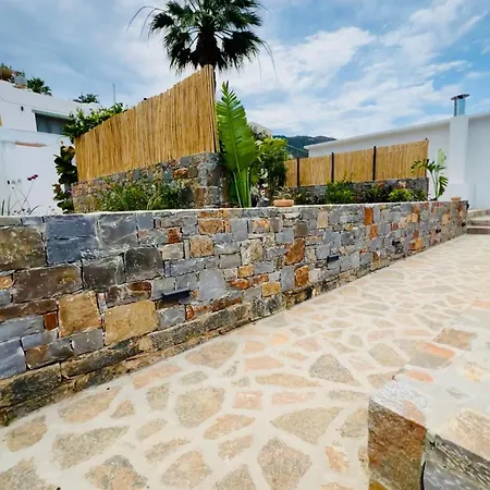 Gioma Garden Villas Istro Exterior photo