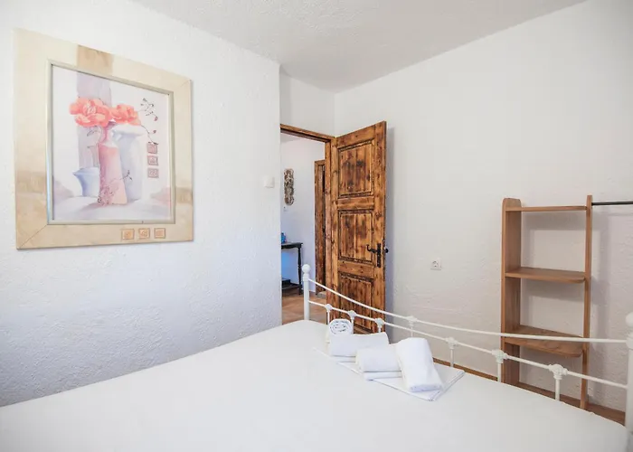 Gioma Garden Villas