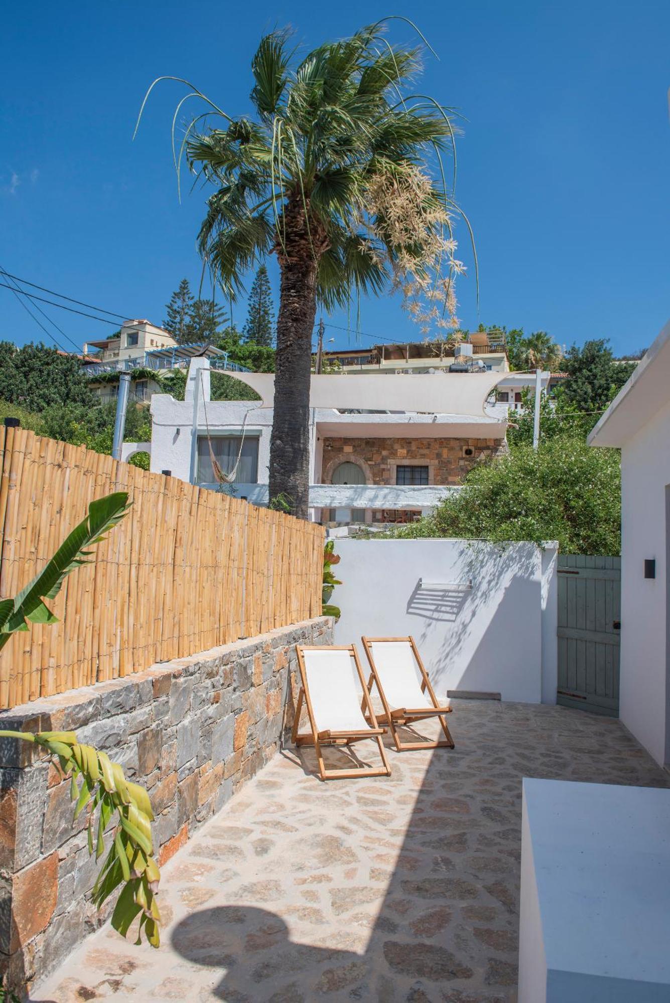 Gioma Garden Apartment *